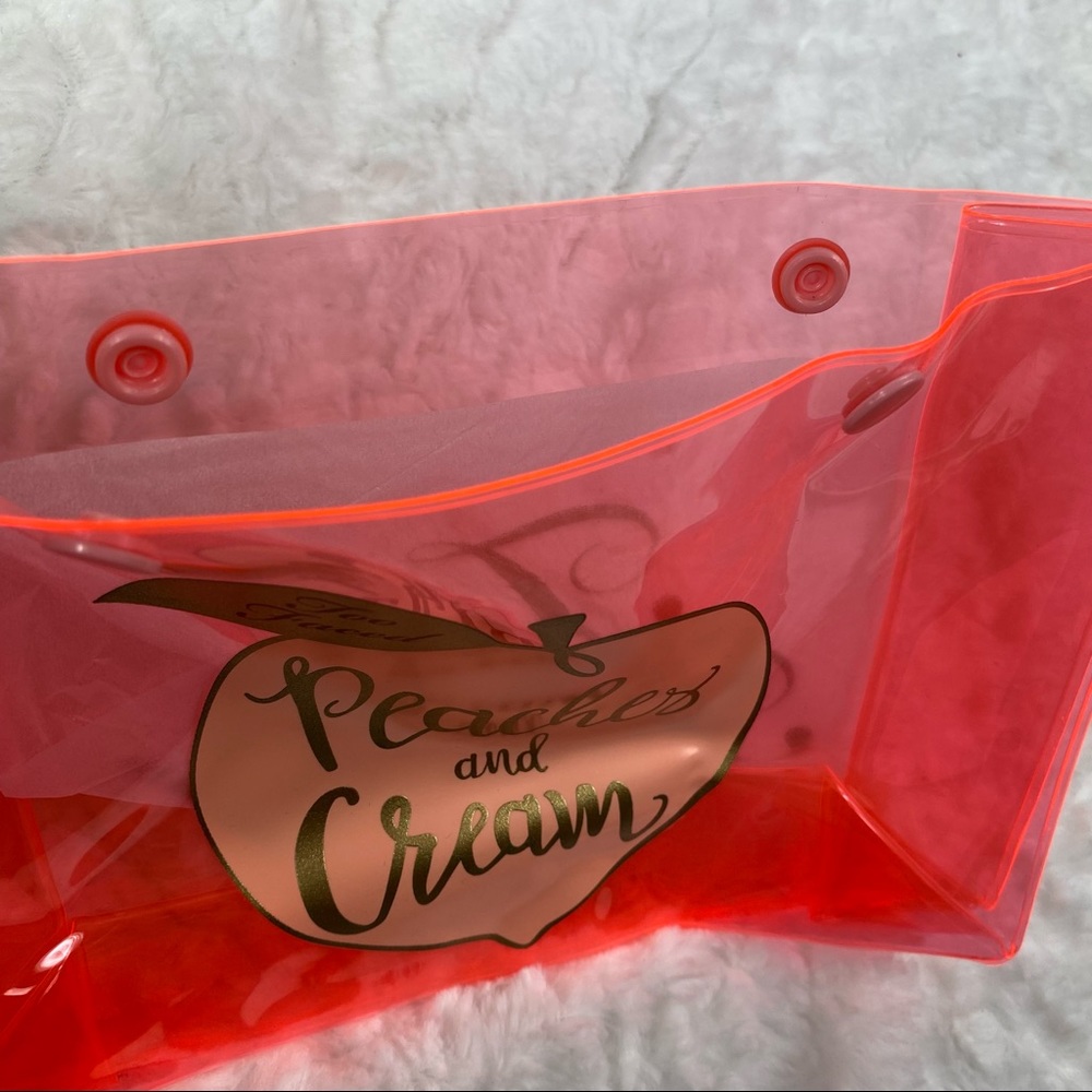 Too Faced Limited Peaches & Cream Cosmetic bag NEW - Picture 7 of 10